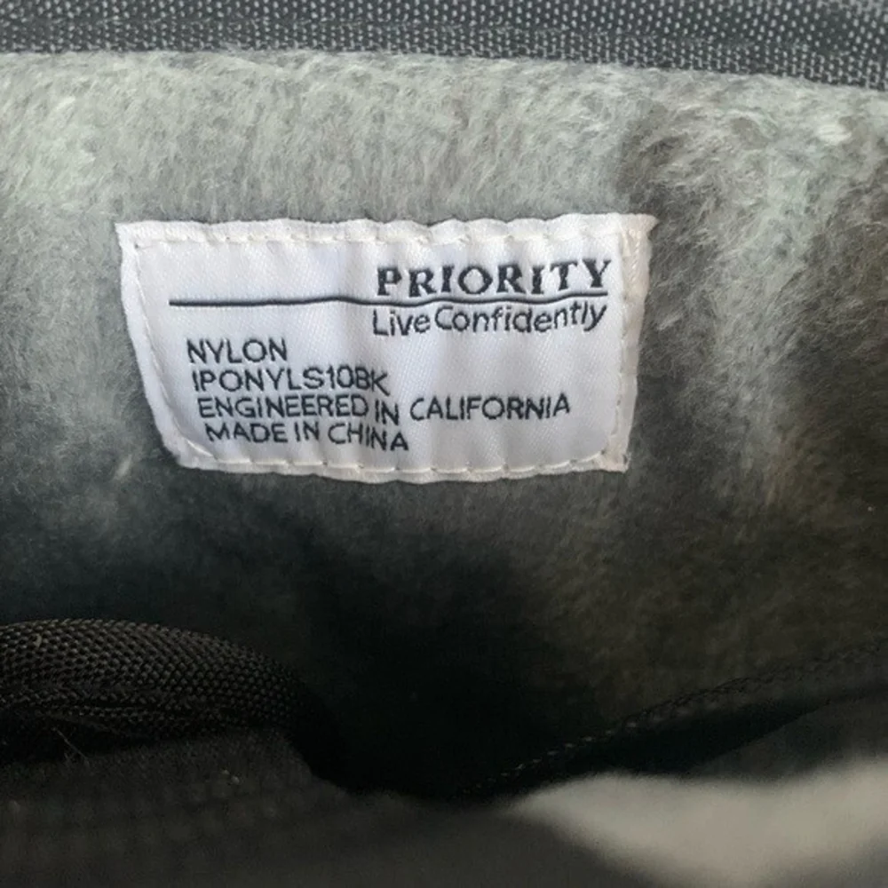 Unisex PRIORITY Black Nylon Crossbody iPad Travel Everyday Bag NWT